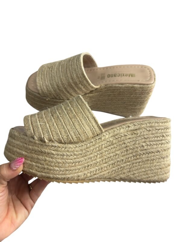Sandalias de plataforma de yute para verano – Tu nuevo básico de moda
– Rosa Mexicano✨ - Image 4