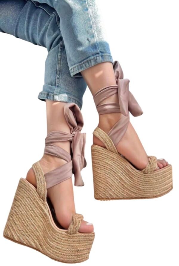 Plataformas de yute con cintas al tobillo color nude – Moda y comodidad en altura - 13 cm